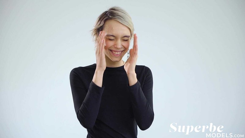 Марина, 21 год, 2 размер груди